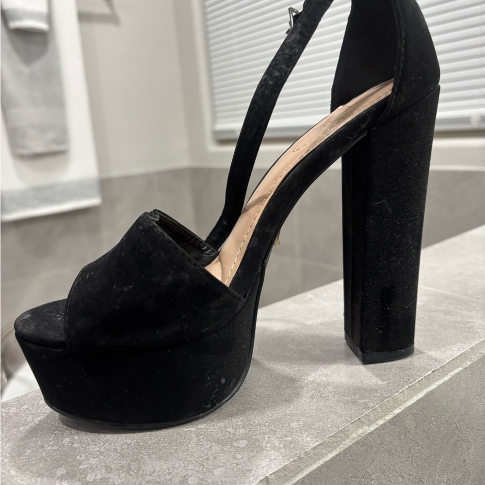 Elegant Black Platform Heels